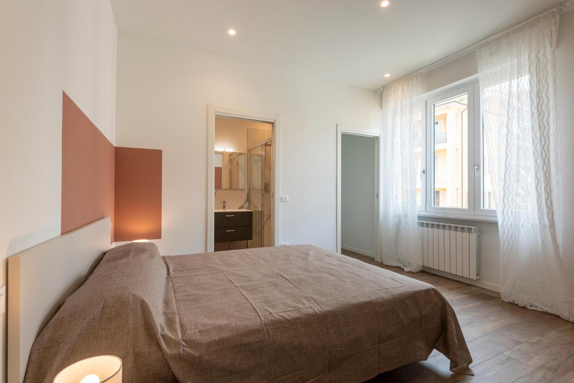 Iarsera Rooms And Apartment Lucca Bagian luar foto